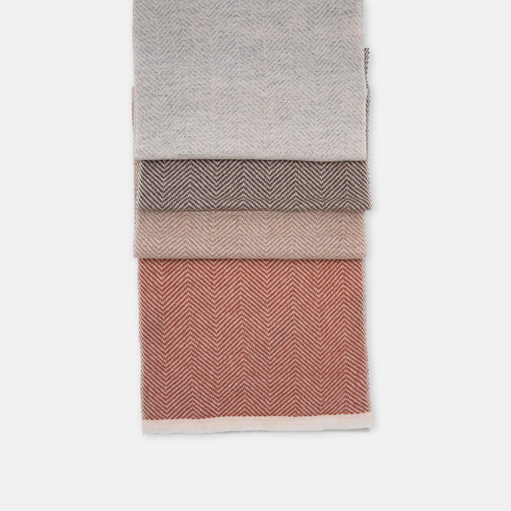 Sciarpa in 100% Cashmere | Motivo Spigato Coco Brown - 8589