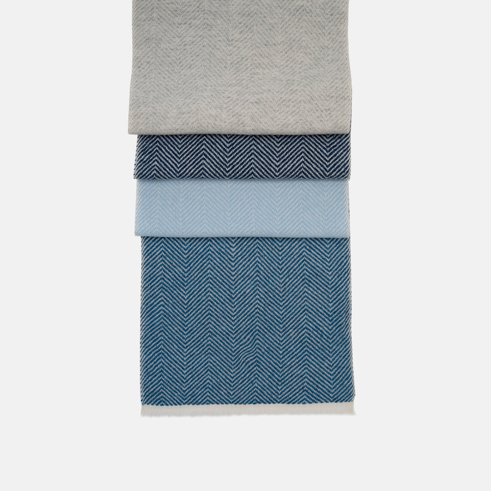 Sciarpa in 100% Cashmere | Motivo Spigato Navy - 8589