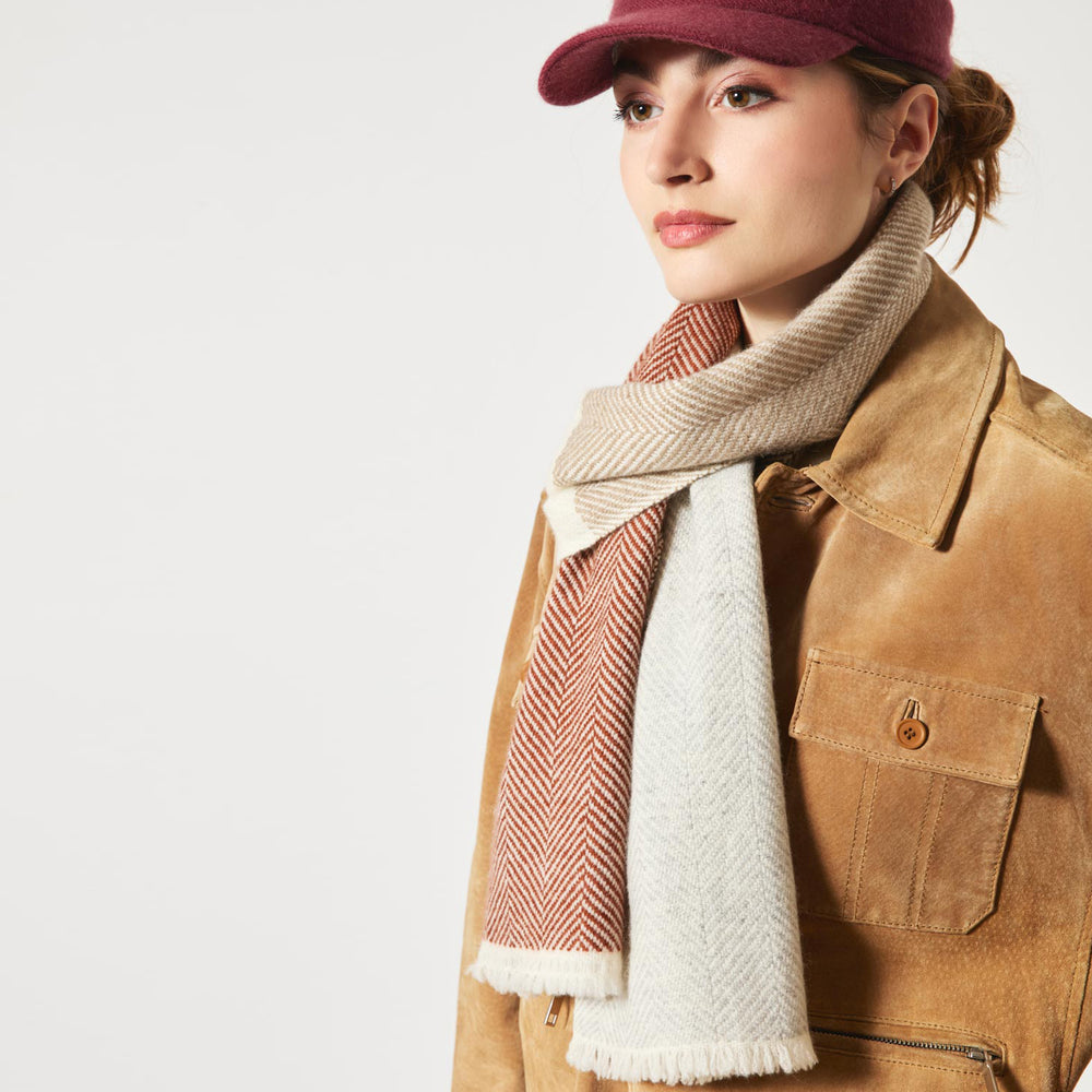 Sciarpa in 100% Cashmere | Motivo Spigato Coco Brown - 8589