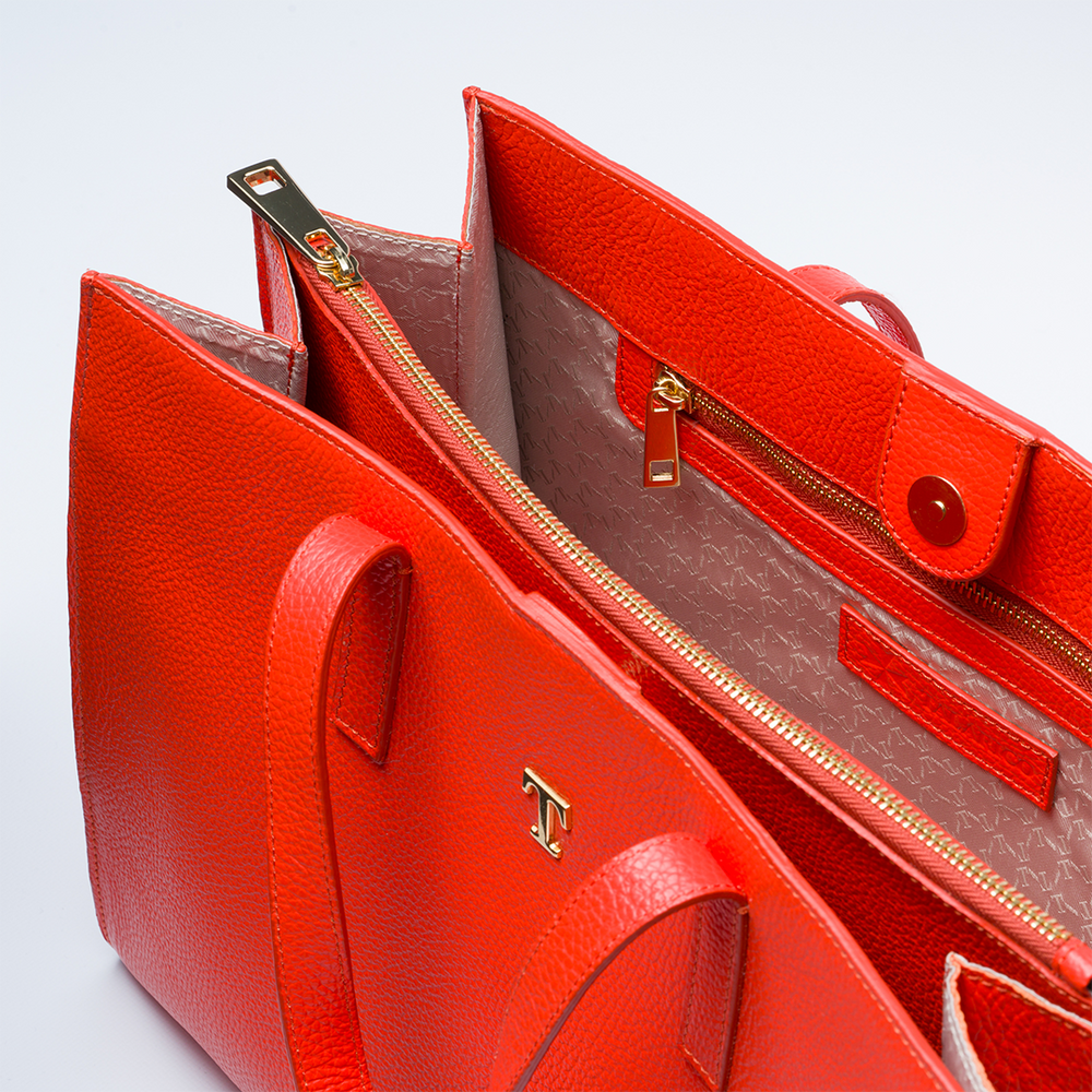 Rania of Jordan Shopper Bag in Grained Leather