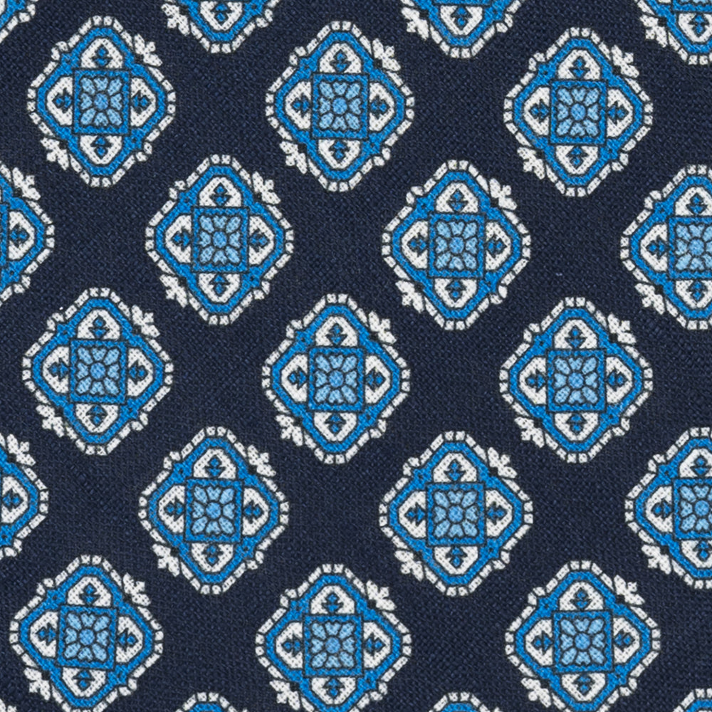 Cravatta 3 Pieghe in Irish Linen Fantasia Geometrica Blu Celeste - M6458